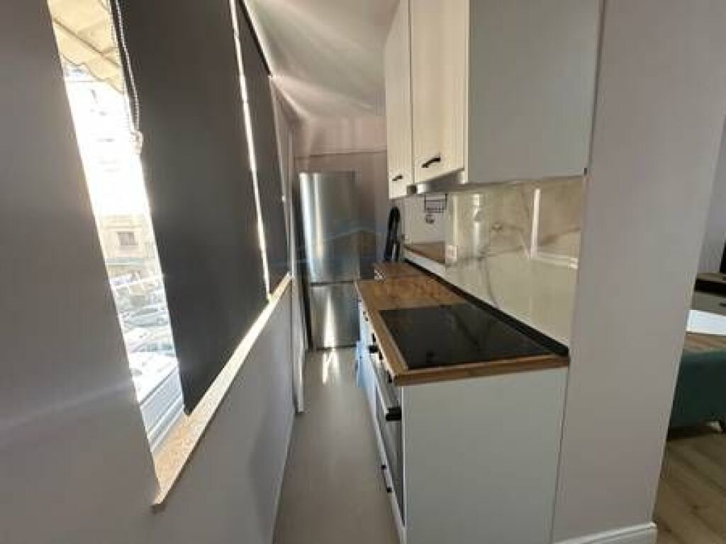 For sale, Apartment 1+1, Ali Demi, 1 May School, Tirana