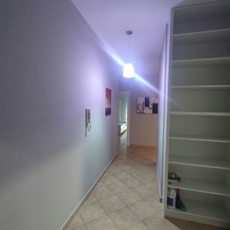 2+1, John Kennedy street, Kodra e Diellit, 650 thousand lek