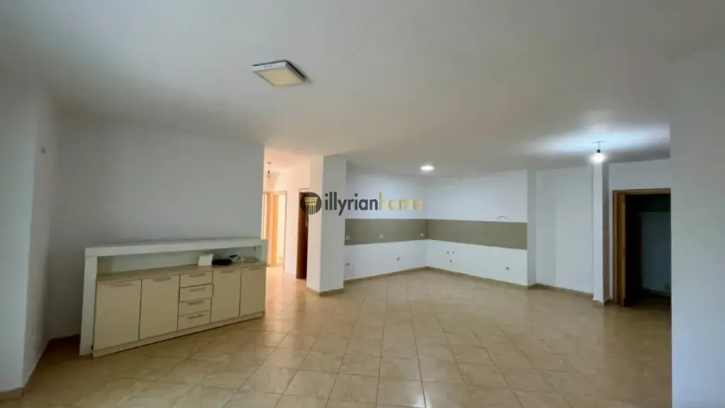 FOR RENT | APARTMENT 3+1, "PARTIZANI" HIGH SCHOOL-TIRANA