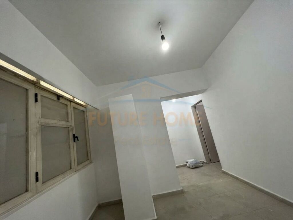 Rent, Business Premises, Durres Street, Tirana