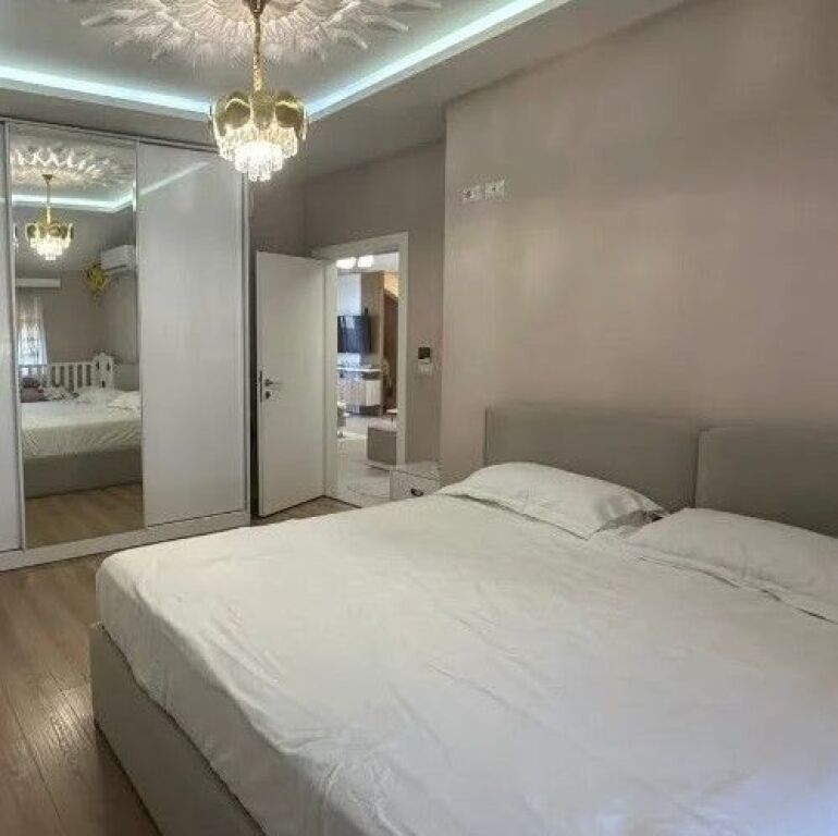 🏡 JEPET ME QIRA APARTAMENT PREMIUM 2+1 + VERANDË – XHAMLLIK
