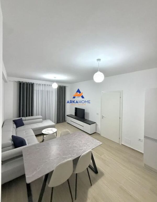 AFFITTASI APPARTAMENTO 2+1+2+PARCHEGGIO "AL COMPLESSO OASIS, NUOVO ANELLO" 60.000 LEKE
