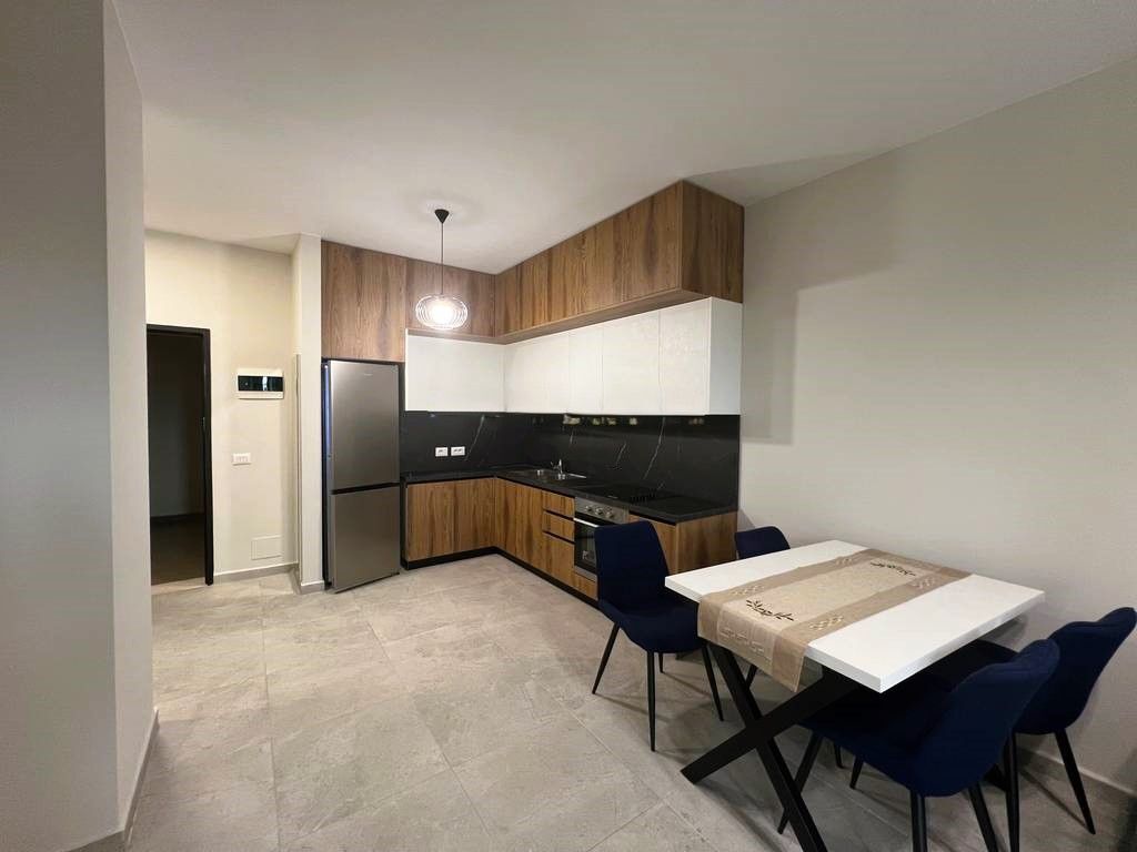 APARTAMENT 1+1+ PARKIM PËR QIRA| GRAND GALLERY 550€