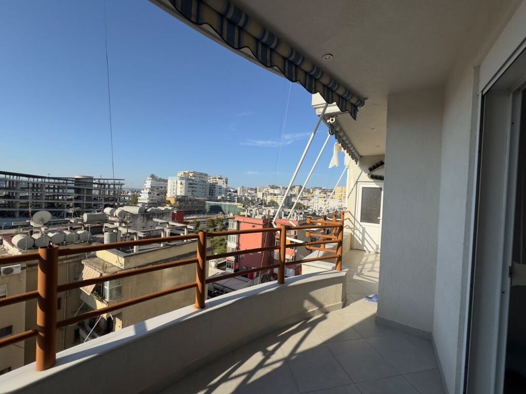 APARTAMENT 2+1+2 ME QIRA – STACIONI I TRENIT