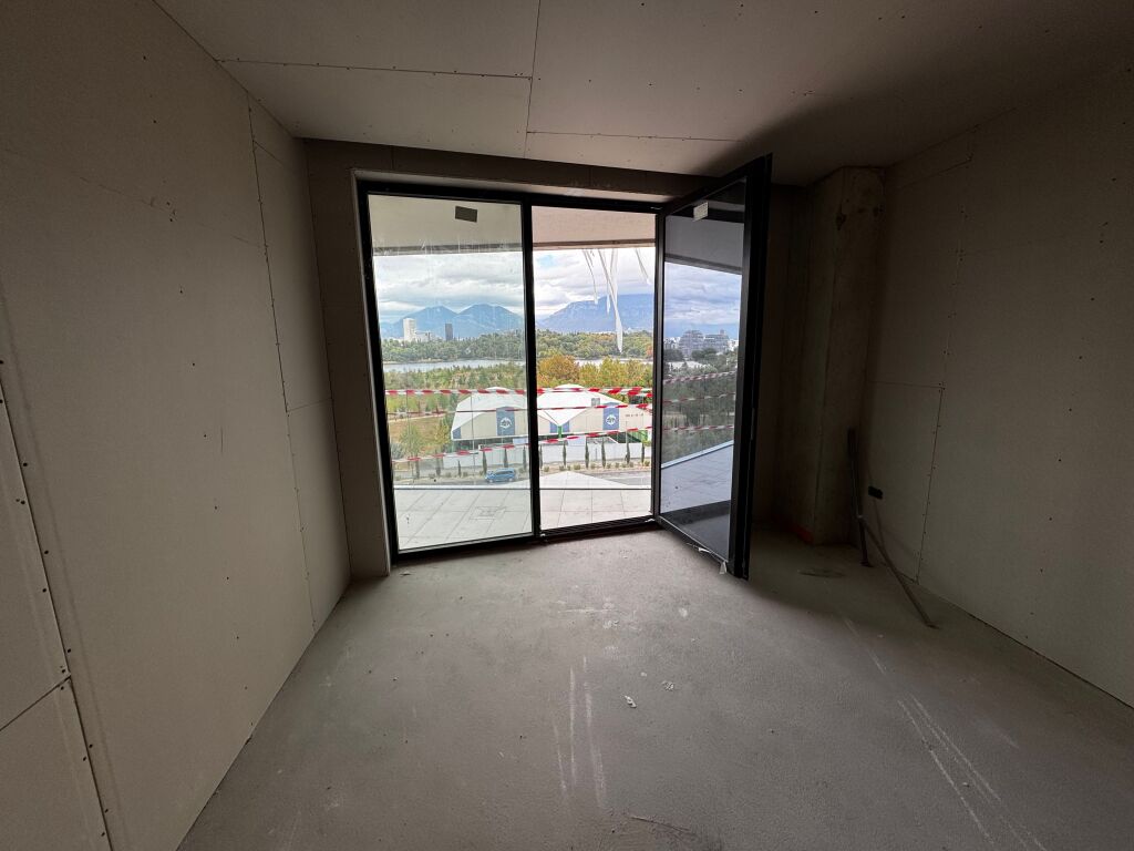Apartment for sale 2+1+2 parking spaces
