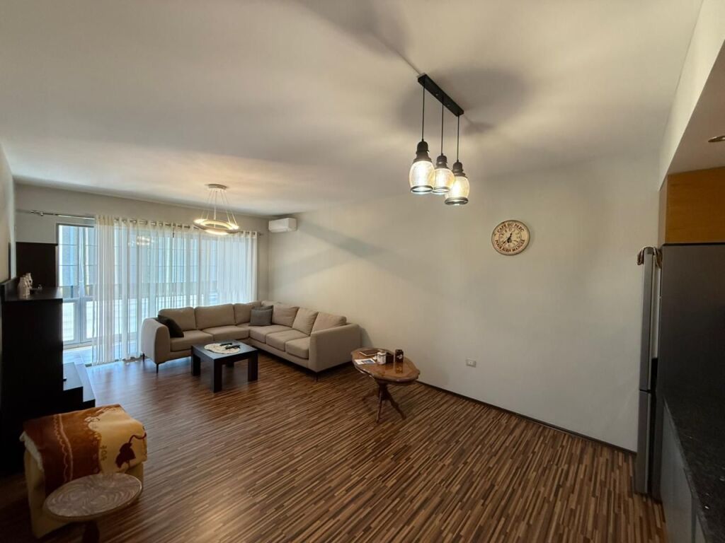 🏡 APARTAMENT 2+1+2 PËR SHITJE – ASTIR, PRANË PICERI LOLIT