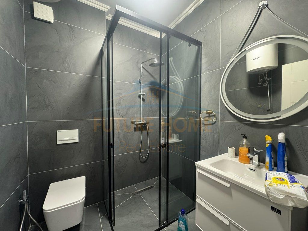 For sale, Apartment 2+1+2, New Boulevard, Tirana.