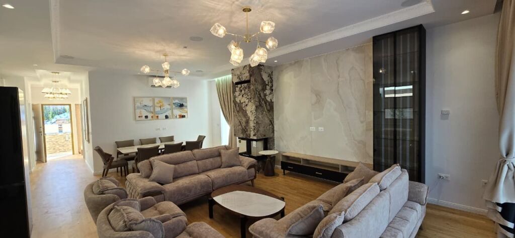 🏡 FOR RENT | 3-STOREY VILLA – VERY CLOSE TO TEG