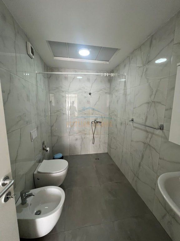 Shitet, Apartament 2+1+2, Kompleksi Fiori Di Bosco, Tirane