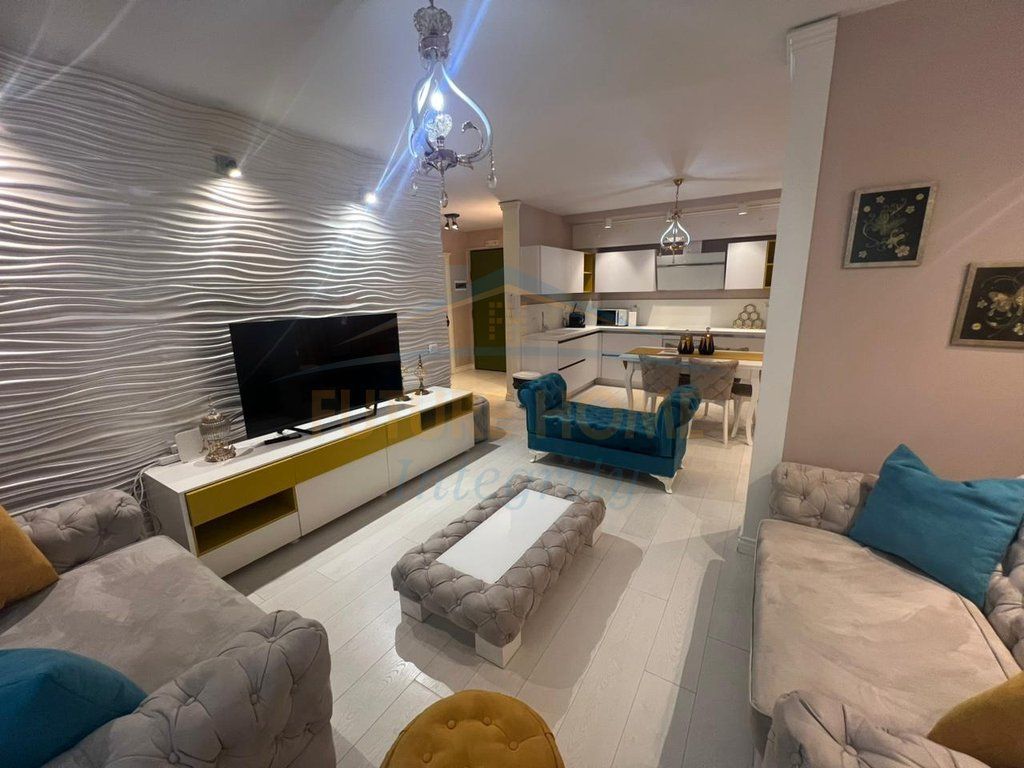 For sale, Apartment 2+1+2, Zoological Garden, Tirana.