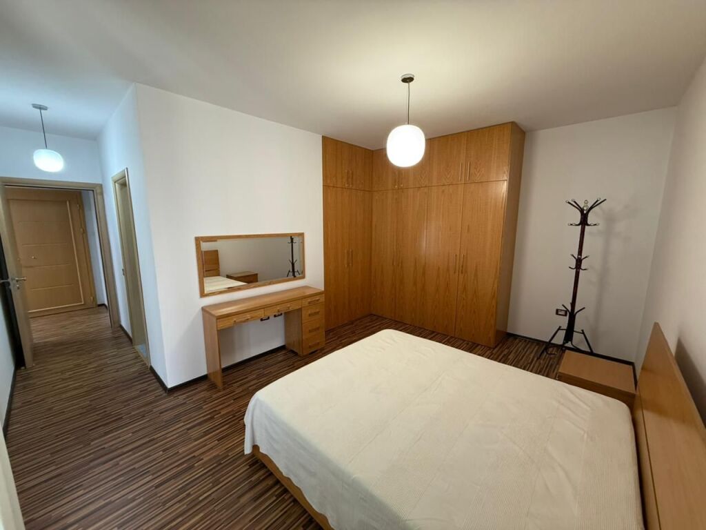 🏡 APARTAMENT 2+1+2 PËR SHITJE – ASTIR, PRANË PICERI LOLIT