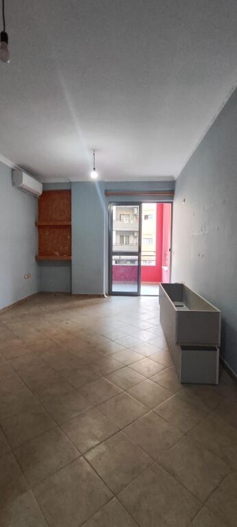 In vendita, Appartamento 1+1, Fresk, Tirana