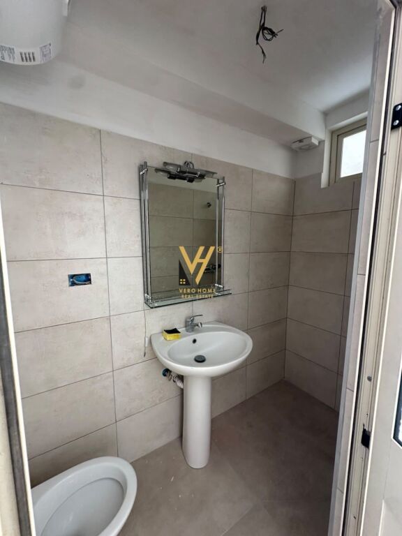 VENDESI APPARTAMENTO 2+1+2+BLK IN VASIL SHANTO 23.000.000 LEKE
