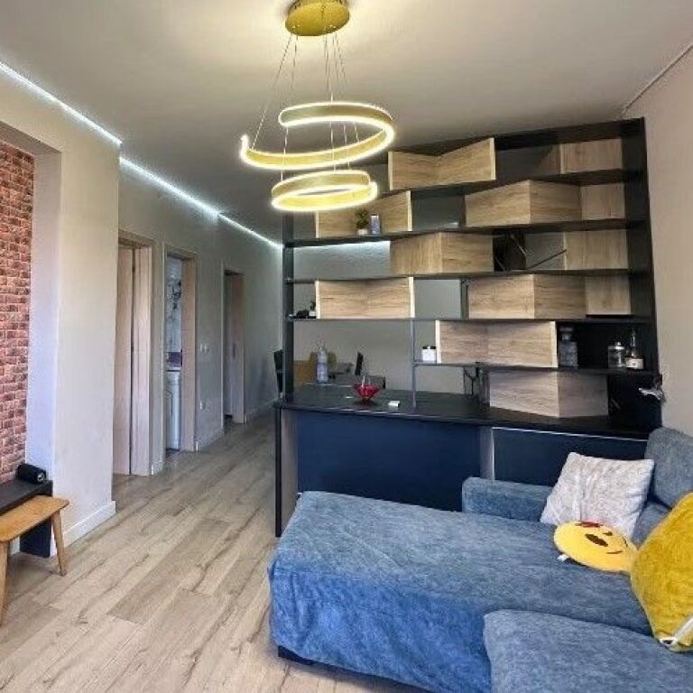 JEPET ME QIRA APARTAMENT 2+1 – FRESK