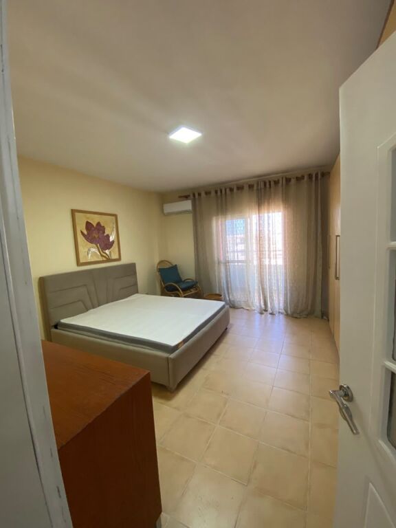 Rent | Apartament 2 + 1 | Komuna e Parisit | 900 €/month