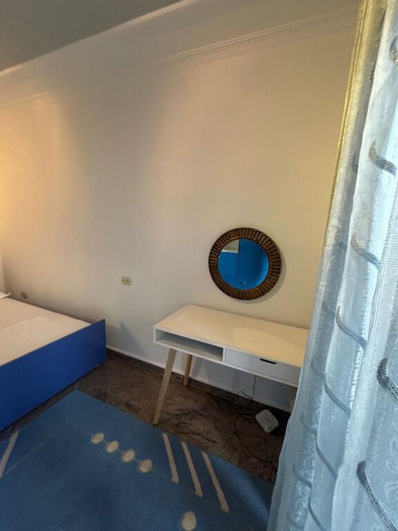 📌Bulevardi Zogu i Pare  Jepet Apartament 2+1  