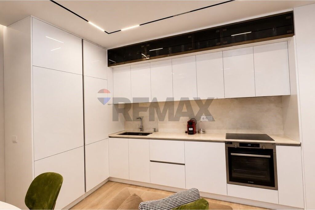 Appartamento - In Vendita - Via delle Barricate, Tirana 440.000 €