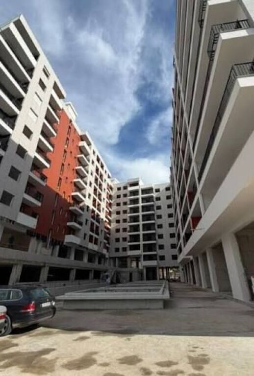 Shitet, Apartament 1+1, Rezidenca Space City, Tiranë.