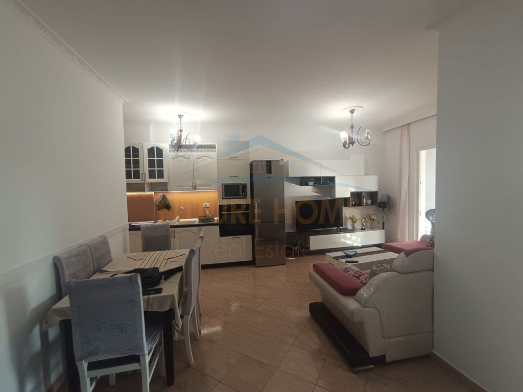 Shitet, Apartament 1+1, Unaza e Re, Tiranë