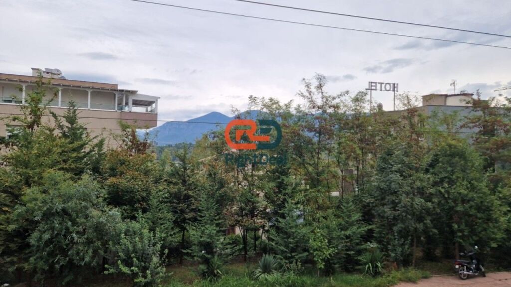 Cmim Okazion !! Tek Liqeni I Thate, Shitet Super Apartament 2+1, Me Planimetri Dhe Vendndodhje Perfekte !!