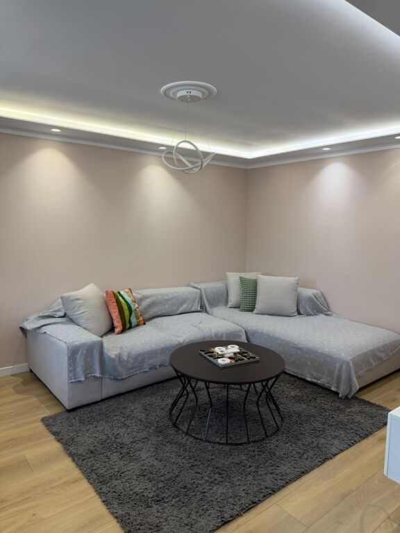 Qera | Apartament 2 + 1 | Brryli | 800 €/muaj