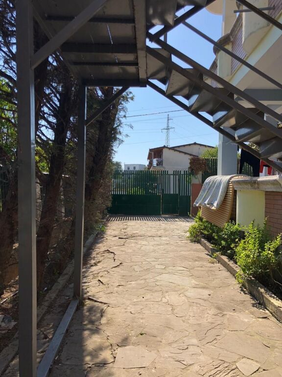 ✨ VILË 3-KATËSHE PËR SHITJE | BABRRU – TIRANË