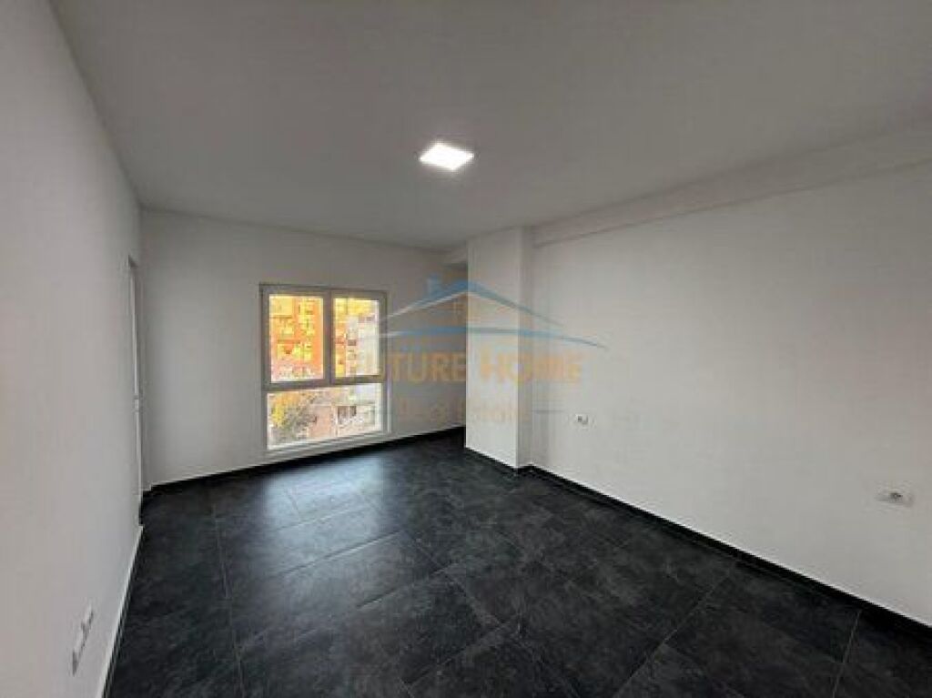 For sale, Apartment 2+1+2, Zogu i Zi, Tirana