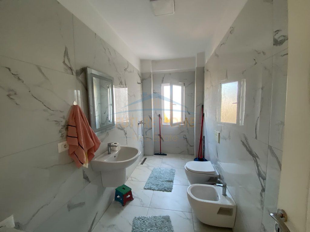 Shitet, Apartament 2+1, Rrethi i Ullirit, Kamez Empire74789
