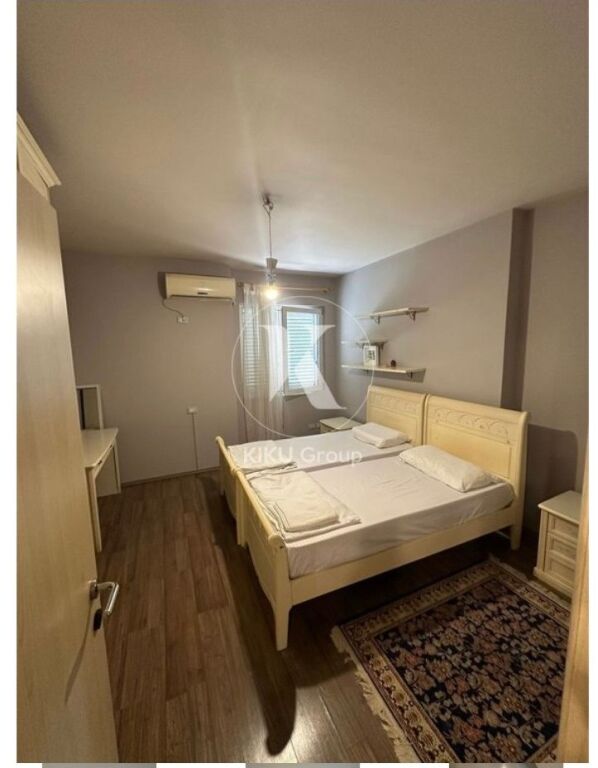 2-storey villa, white house teg, 2500 euros negotiable