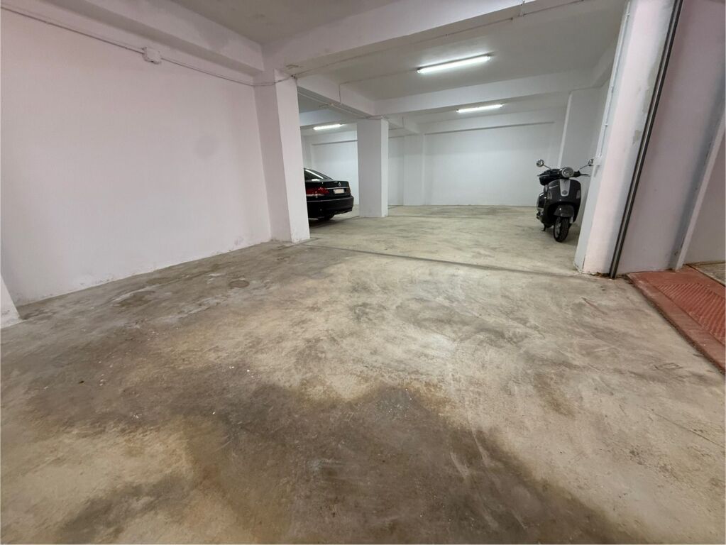Basement for sale, 262m2, Near 21 Dhjetori, Tirana