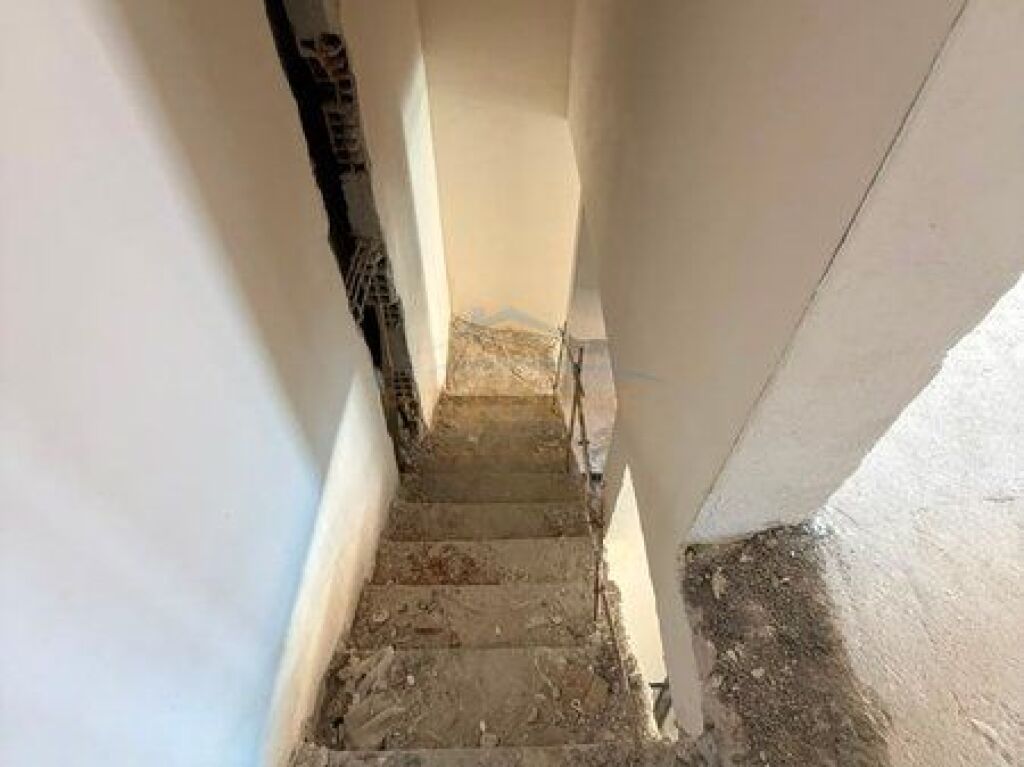 Shitet, Vilë 3 Katëshe , Rezidenca Kodra e Diellit 2, Tiranë.