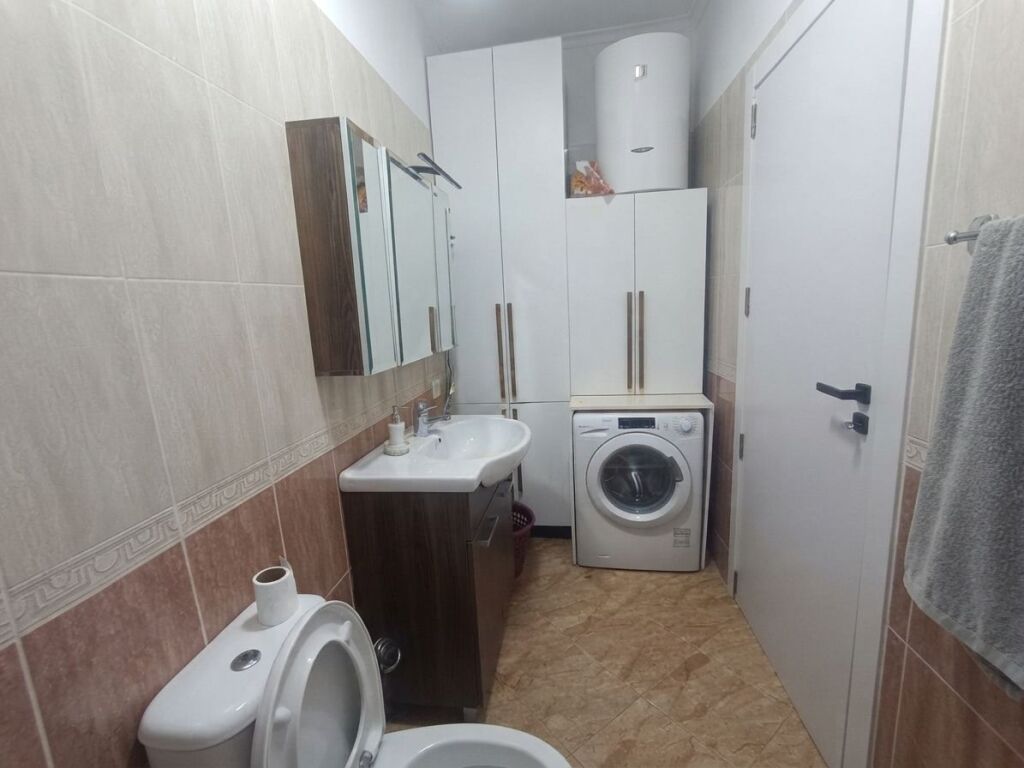 Shitet, Apartament 1+1, Unaza e Re, Tiranë