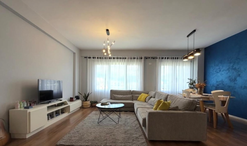 AFFITTASI APPARTAMENTO DUPLEX | KODRA E DIELLIT 2