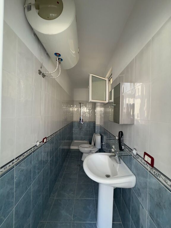 APARTAMENT 2+1+2 ME QIRA – STACIONI I TRENIT