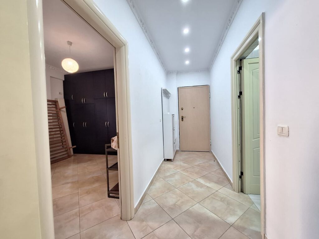 VENDESI APPARTAMENTO 2+1 CON VERANDA CHIUSA – BOTANIKU