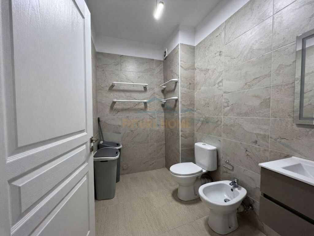 Qira, Apartament 2+1, Rruga Panorama, Tiranë.