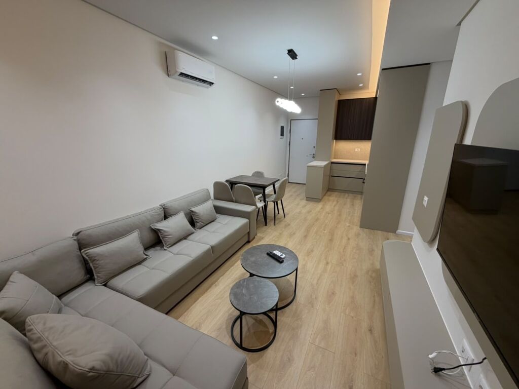Apartament me qera 2+1+parkim Ali Dem