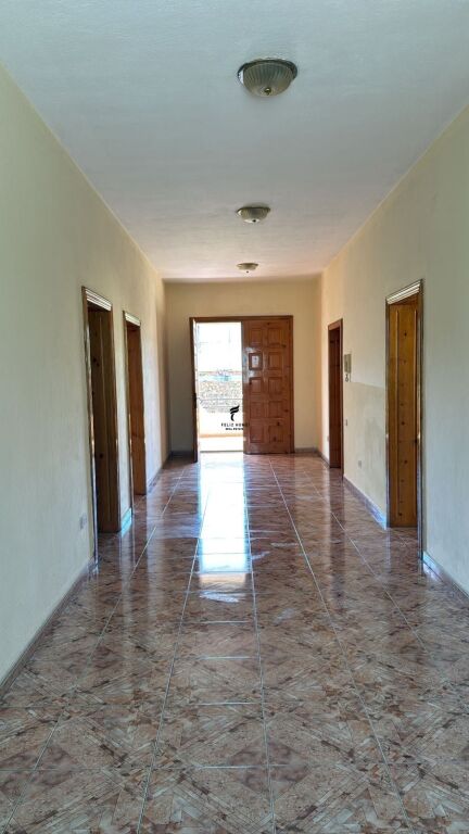 VILLA IN AFFITTO 3 PIANI ALLIAS 200.000 LEKE FH-95136