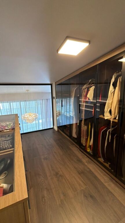 Shitet apartament Luksoz 4+1 + 2 tualete &amp; 2 parkime + Depo Kodra e Diellit