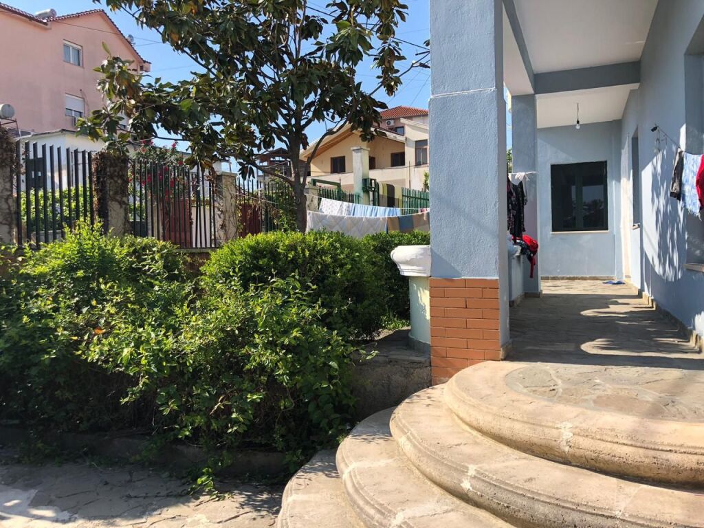✨ VILË 3-KATËSHE PËR SHITJE | BABRRU – TIRANË
