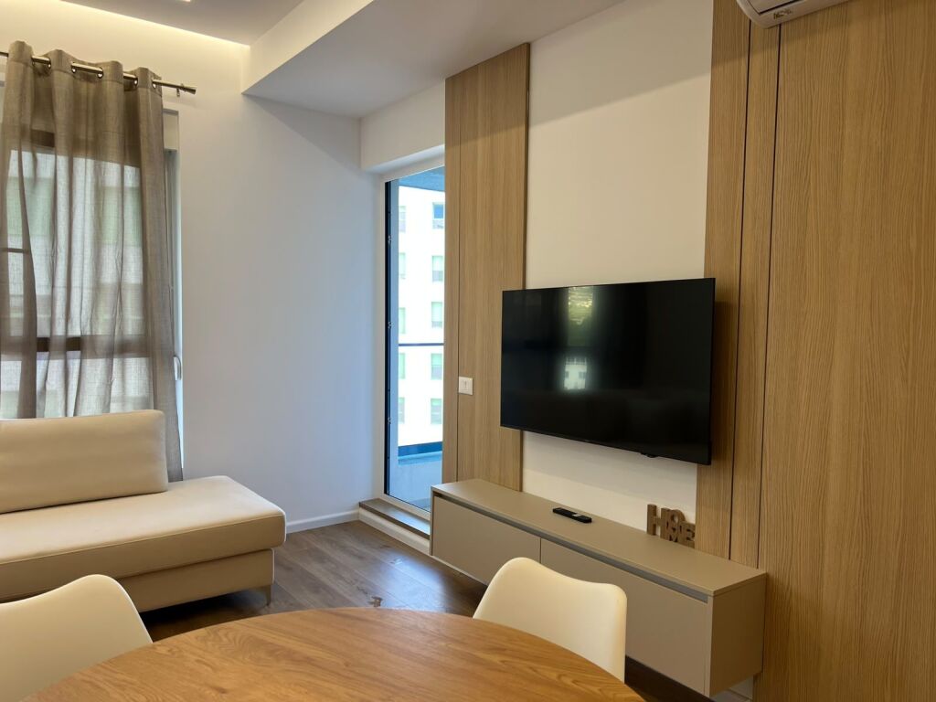 🏢Ne zonen e Ali Demit,Rezidenca Kadiu jepet me qera apartament ,1+1,i sapo mobiluar 50,000Leke   