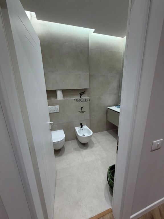ZYRE ME QERA 129 M2 ASTIR 90.000 LEKE FH-95204