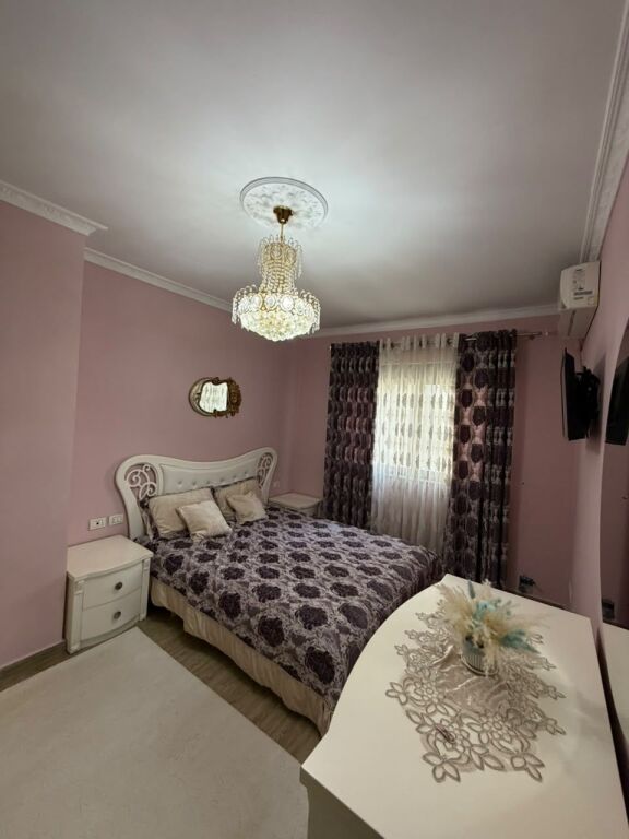 Jepet me qira apartament 2+1-Astir