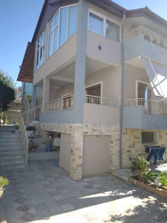 Rent | Apartament 3 + 1 | Qyteti Studenti | 600 €/month