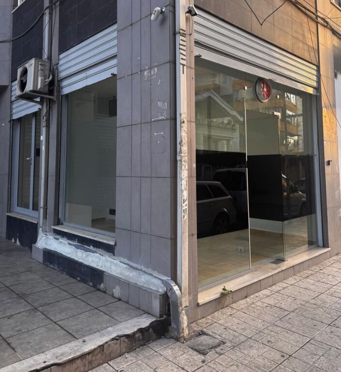 Affittasi negozio in via Fortuzi