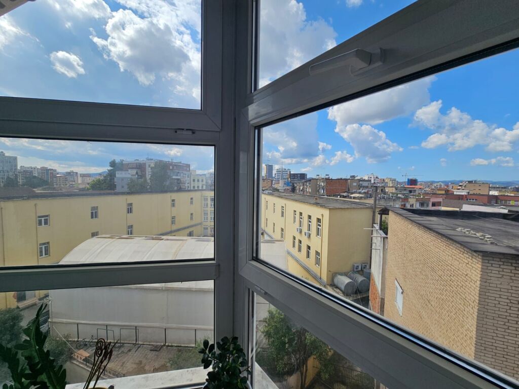Apartament ne shitje