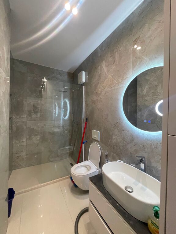 ME QIRA Apartament 2+1 i konvertuar 📍 Zogu Zi