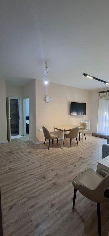 FOR RENT | APARTMENT 1+1 + PARKING SPACE | TABAKËVE MOSQUE, "BAJRAM CURRI" BOULEVARD