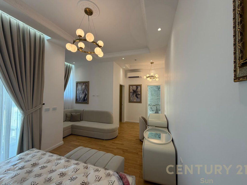 VILE ME QIRA TEK TEGU ! 3,500 € /Muaj
