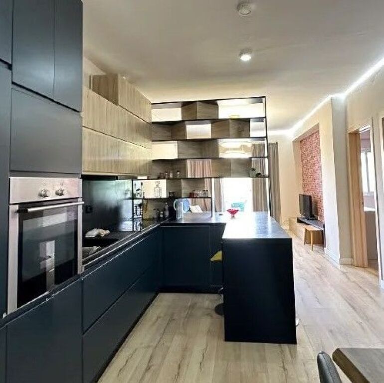 JEPET ME QIRA APARTAMENT 2+1 – FRESK